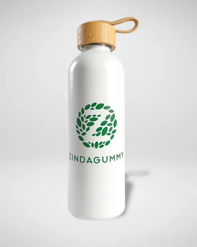 ZINDAGUMMY_WATER_BOTTLE_GRAY_BACKGROUND