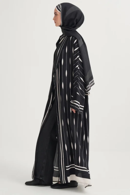 Black open-front abaya in soft, flowy viscose, Zyra premium floss abaya by Tülin Moda
